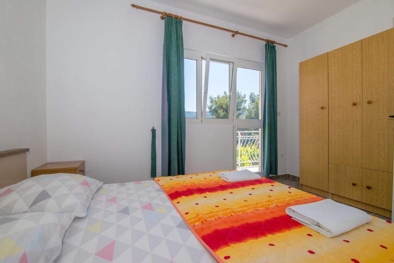 מרינה Apartments Bj מראה חיצוני תמונה