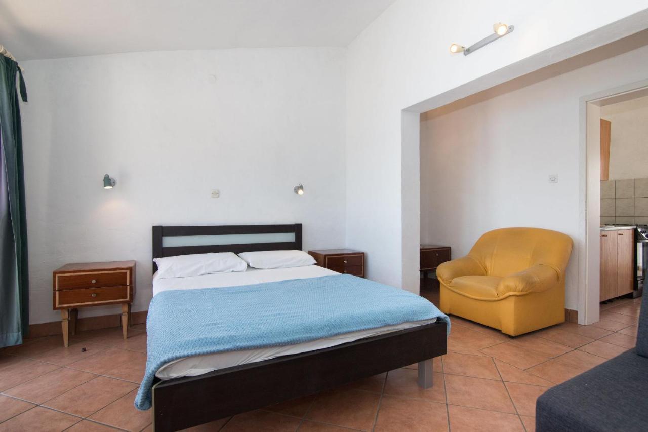 מרינה Apartments Bj חדר תמונה